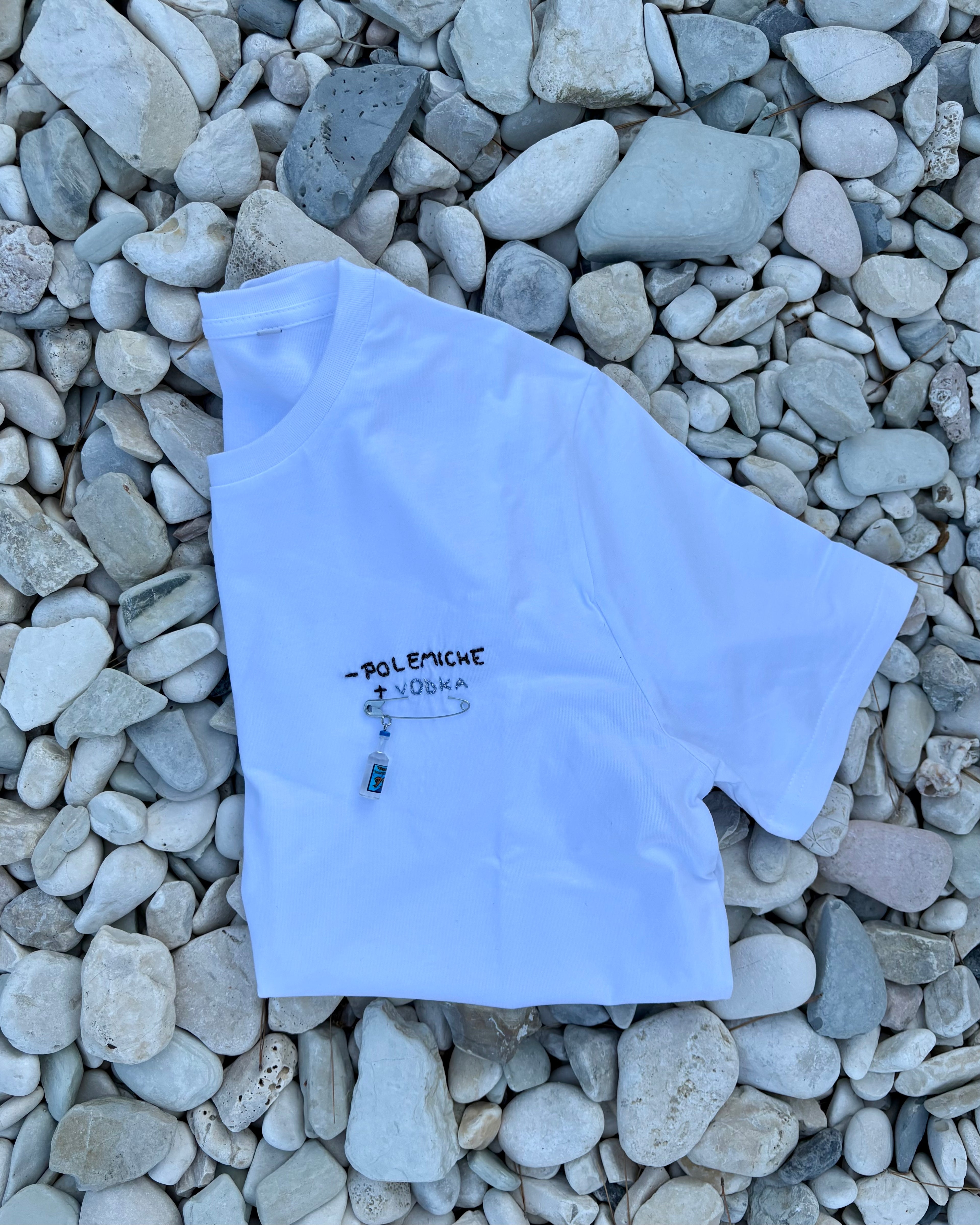 T-shirt -POLEMICHE +VODKA
