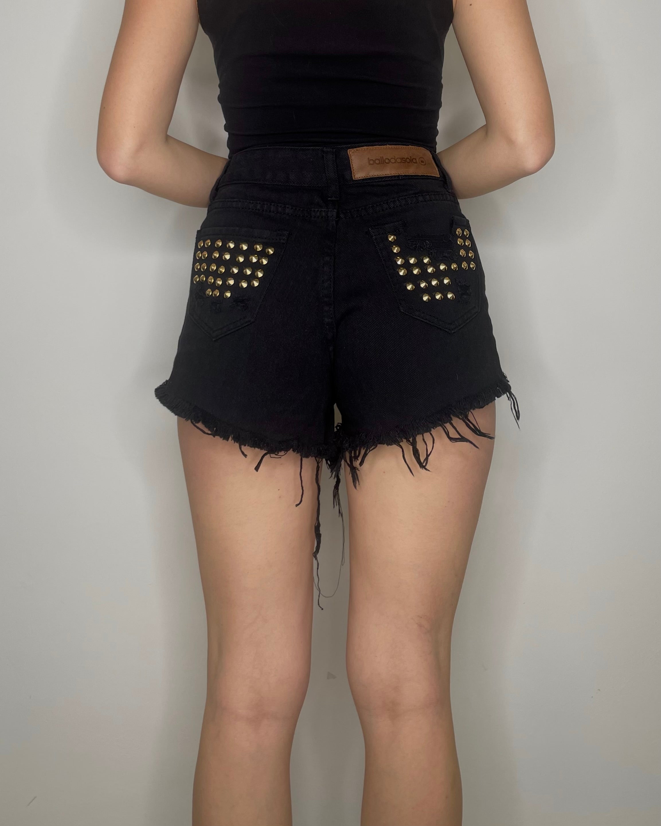 Shorts Stud