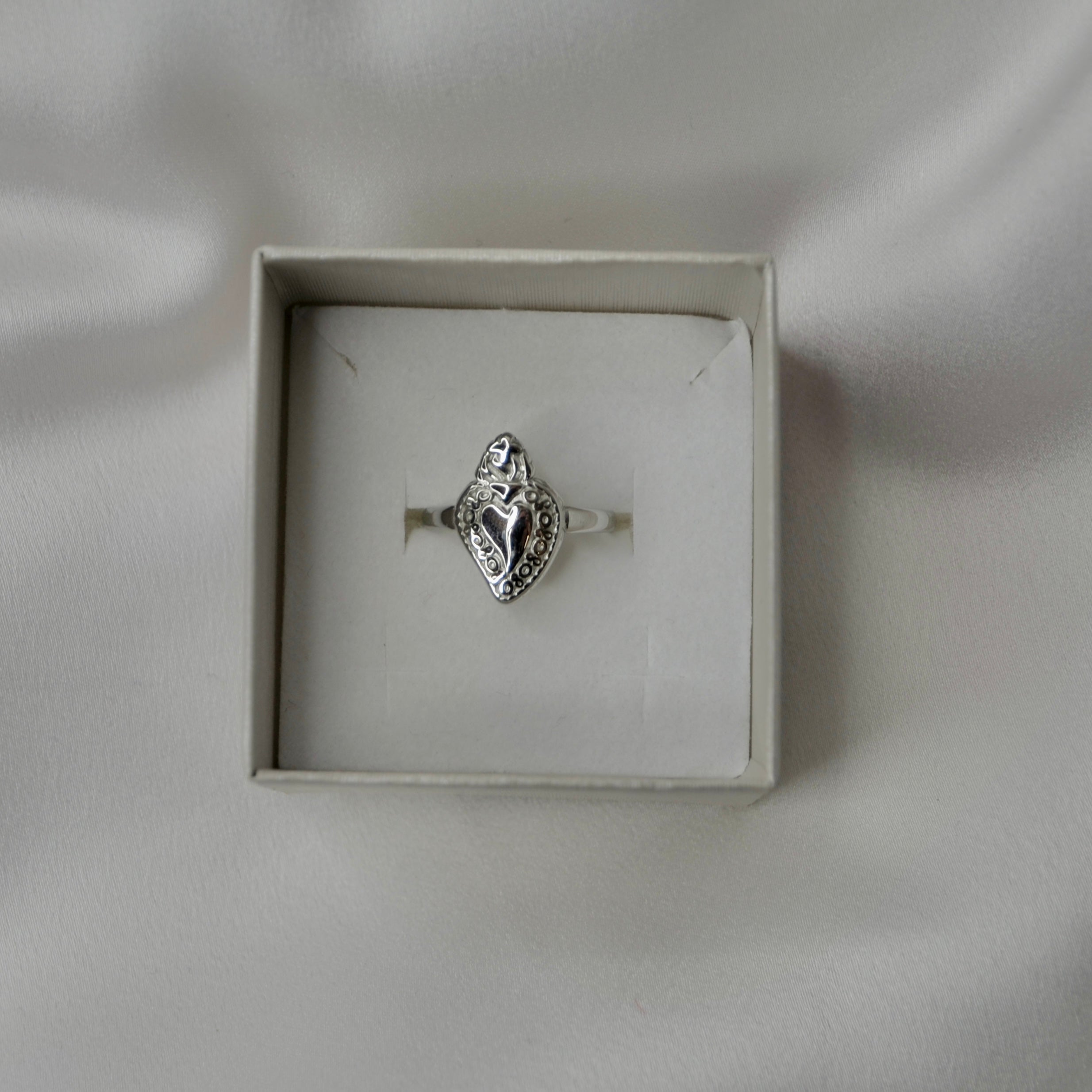 Anello Cuore Sacro